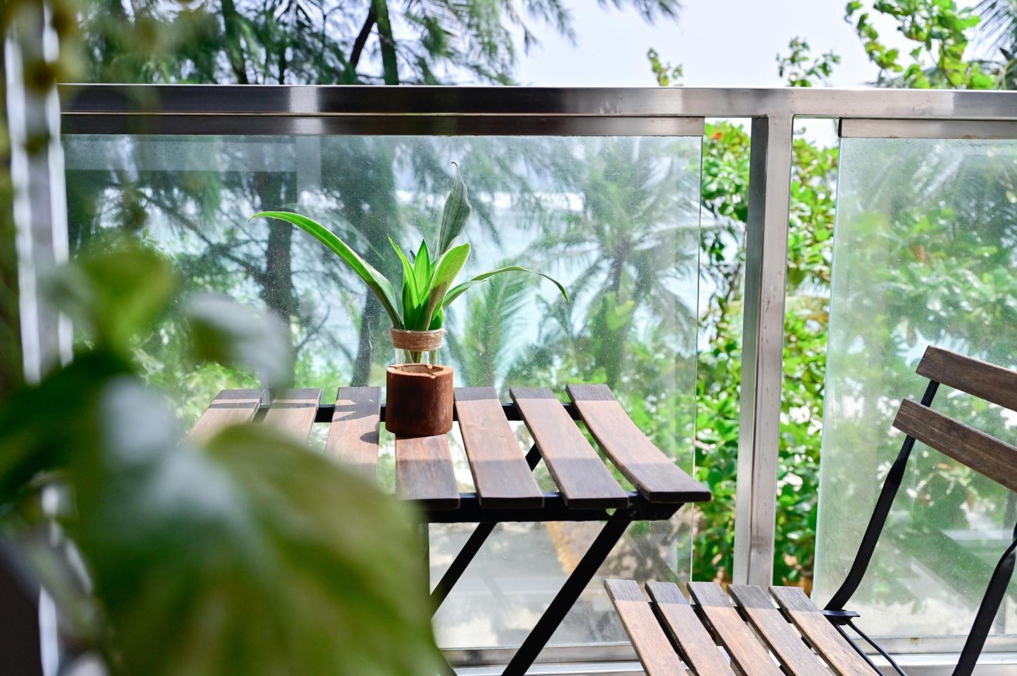 Seasalter Maldives Hotel Hulhumale Exterior photo